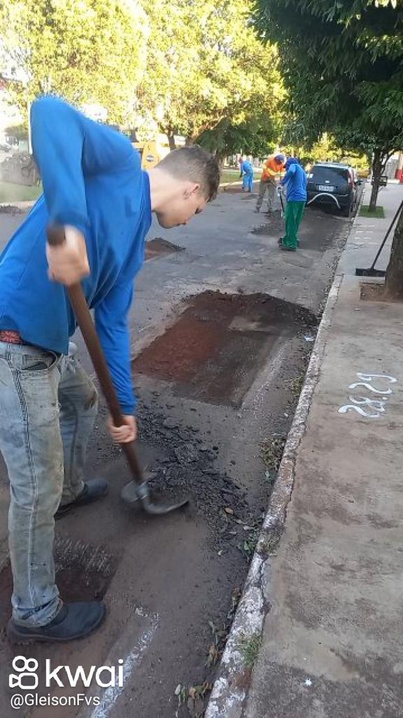 Gleyson_fvs's tweet photo. Nossa! Este vídeo é muito engraçado!
https://t.co/vARimfGe0X https://t.co/BByDX5NFax