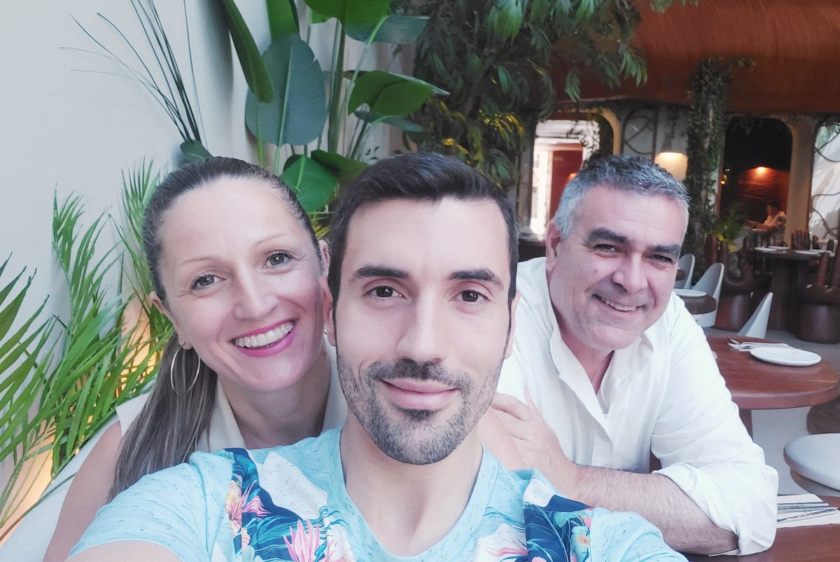 AnaMorell_'s tweet photo. Hi ha #moments i aquest és un d'ells https://t.co/xQn7AuWgLv