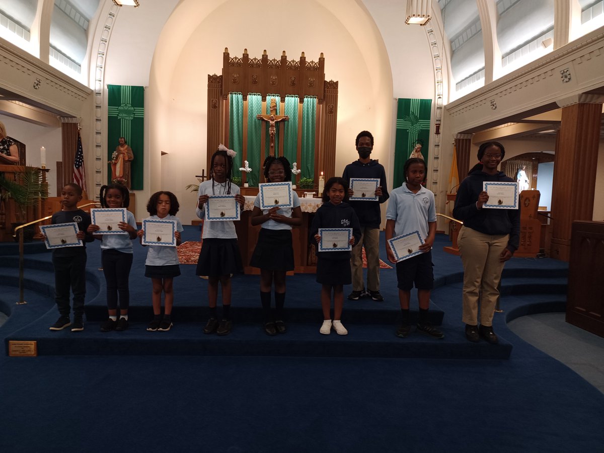 SMHschoolMilton's tweet photo. The St. Francis Awards pay tribute to students who exemplify the treasured virtues of St. Francis. St. Francis' remarkable qualities endeared him to many, and his legacy inspires those who aspire to a life characterized by compassion, humility, and unwavering devotion to God. https://t.co/beFFsfnO3o