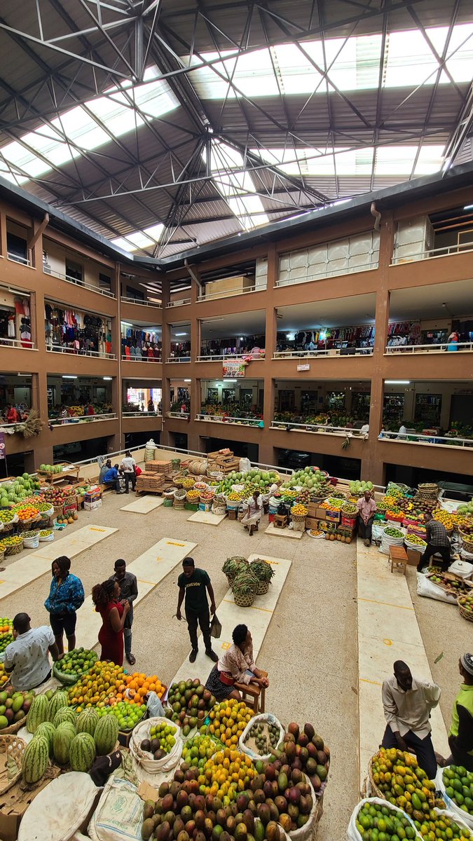 You will never find such a market place in kampala ,western Ug is always  favored 👐🤕