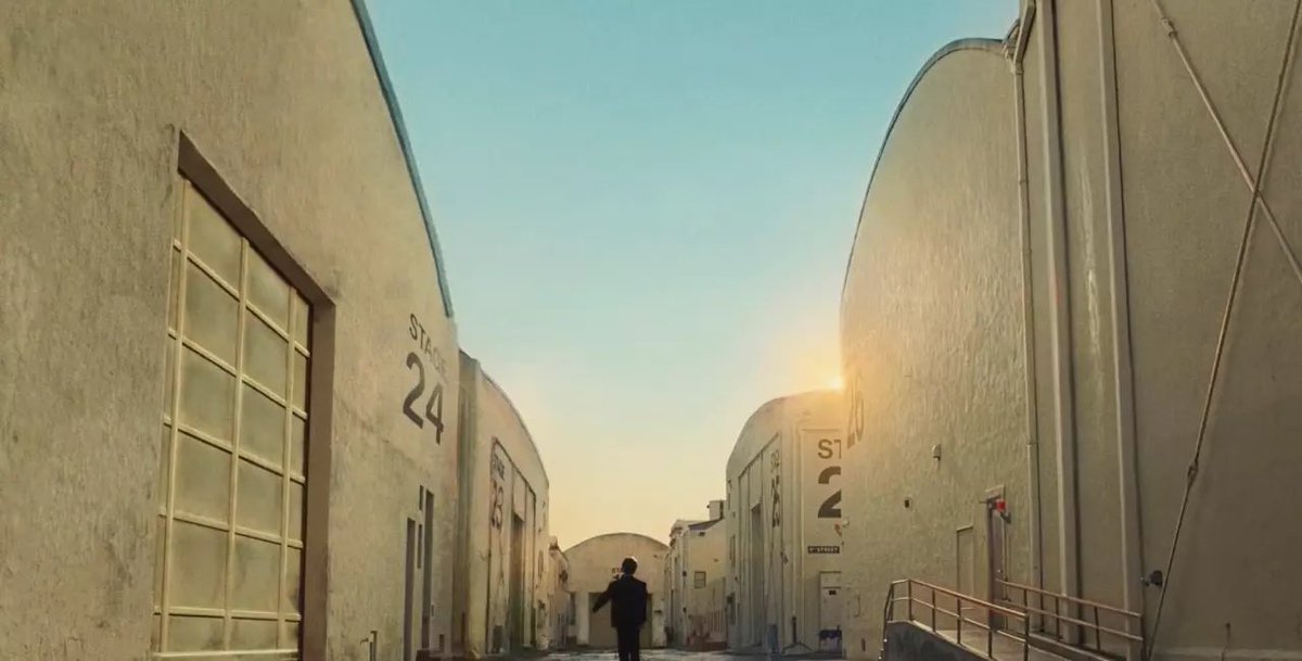 Desgaddi_'s tweet photo. Top 10 Films Américains depuis 2020

1- The Fabelmans
2- Nope
3- Asteroid City
4- Matrix Resurrections
5- Licorice Pizza
6- West Side Story
7- 3000 Years Of Longing
8- I’m Thinking Of Ending Things
9- Avatar : The Way Of Water
10- First Cow

Pas si mort. https://t.co/thPVLLRo66