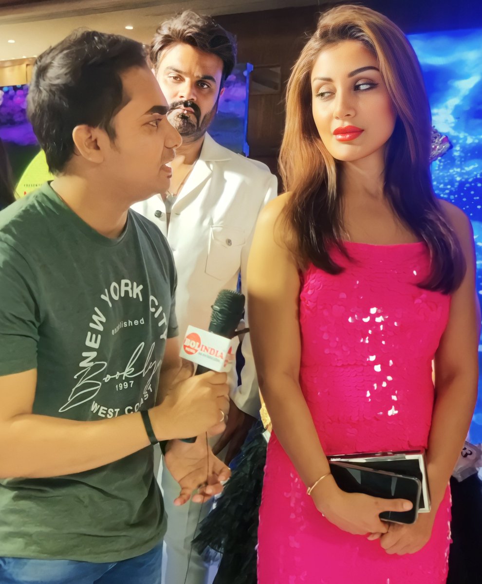💫 Had a amazing interview and meetup with beautiful bollywood actress <a href="/rimisen/">Rimi Sen</a> <a href="/RimiSen16/">深圳 外围 广州 外围 深圳上门 广州上门</a> at Mi Queen season 3 in Nagpur ♥️ <a href="/BOLINDIANEWS1/">BOL INDIA NEWS</a> 
.
.
#mjzeeshan #anchor #host #influencer #rimisen #bolindianews #interview #meetup #journalist #reporter #celebrity #celebrityanchor