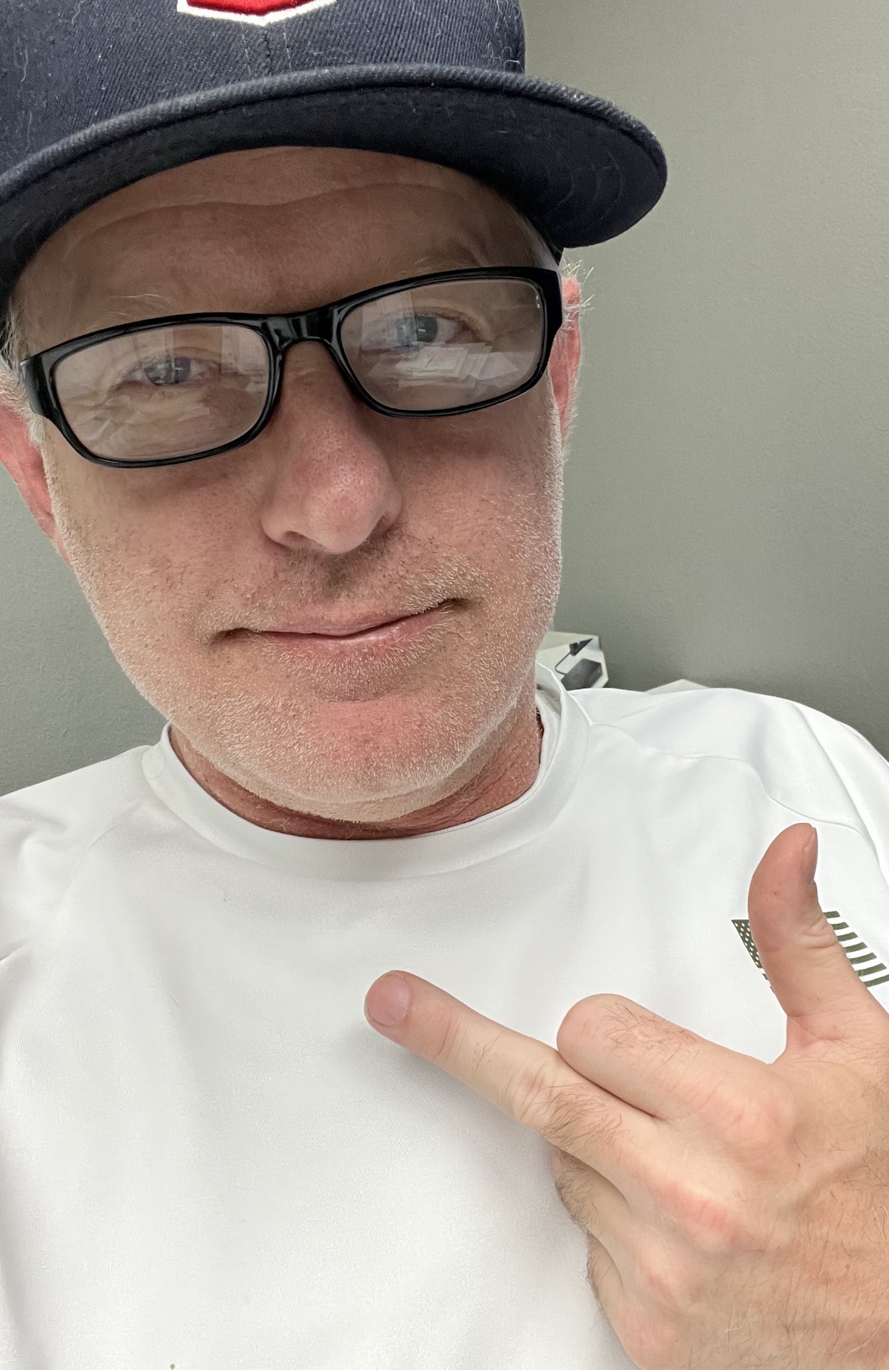 Gunther Eagleman™ on Twitter "Hey Adam Schiff… 🖕🏼 https//t.co