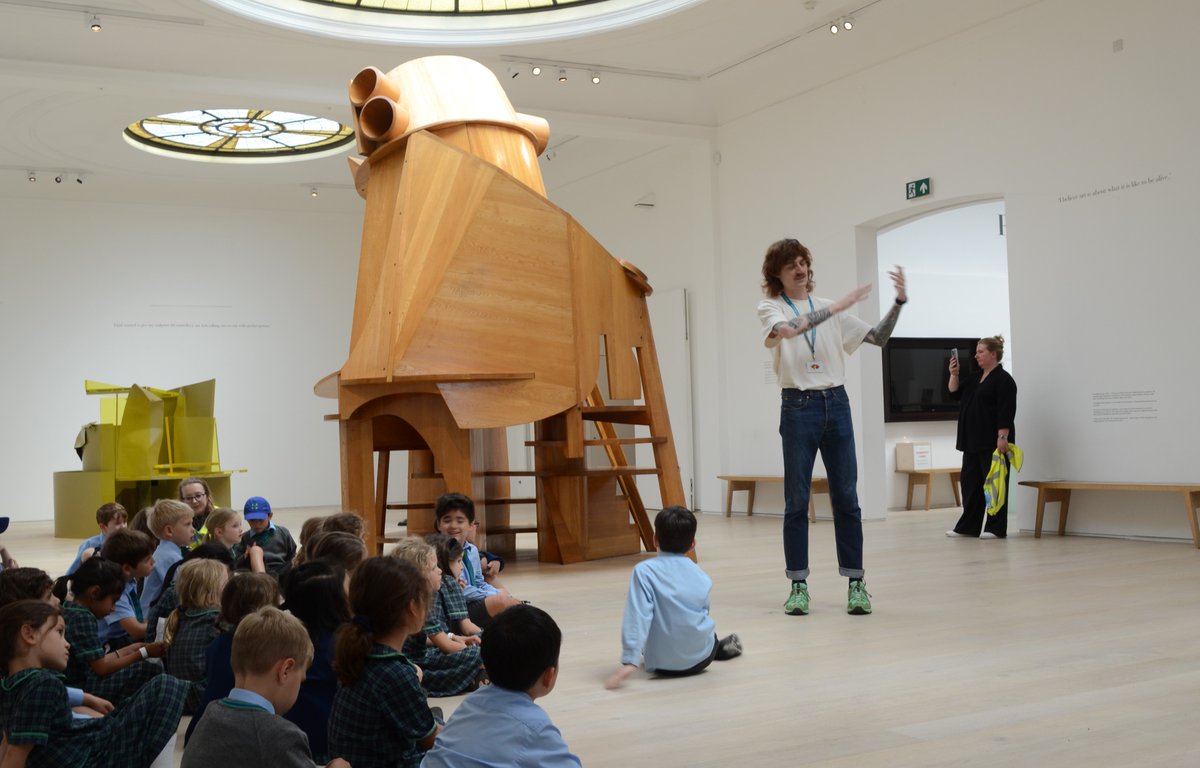 RPPS_Art's tweet photo. How often do you get to climb a sculpture in a gallery? #RPPSYear1 had the pleasure of exploring #AnthonyCaro exhibition @Pitzhanger. They imagined playful sculptures and created simple paper structures inspired by Caro's geometrical forms. #RPPSArt #RPPSDesign #architecture https://t.co/spbQUglhiT