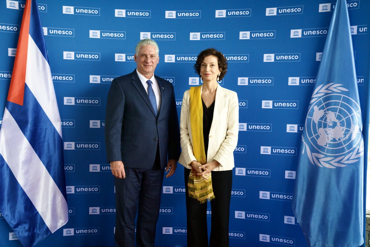 En marco Cumbre para un #NuevoPactoFinancieroMundial, el presidente <a href="/DiazCanelB/">Miguel Díaz-Canel Bermúdez</a>, sostuvo un encuentro con <a href="/AAzoulay/">Audrey Azoulay</a>, Directora General de la UNESCO.

Los vínculos entre #Cuba 🇨🇺 y esta  organización multilateral han sido ininterrumpidos. 

#DíazCanelEnFrancia