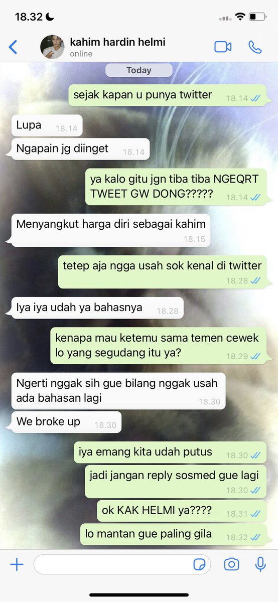 𝐚𝐲 tweet media