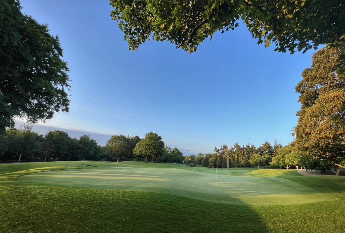 The three sides of the 14th green at <a href="/druidsglen/">Druids Glen Resort</a> that you should never see… seeing as you should be on the green. 
Left, right and rear views. 
Check out my full review of the course in this month’s <a href="/IrishGolferMag/">Irish Golfer</a> 

#iPhone