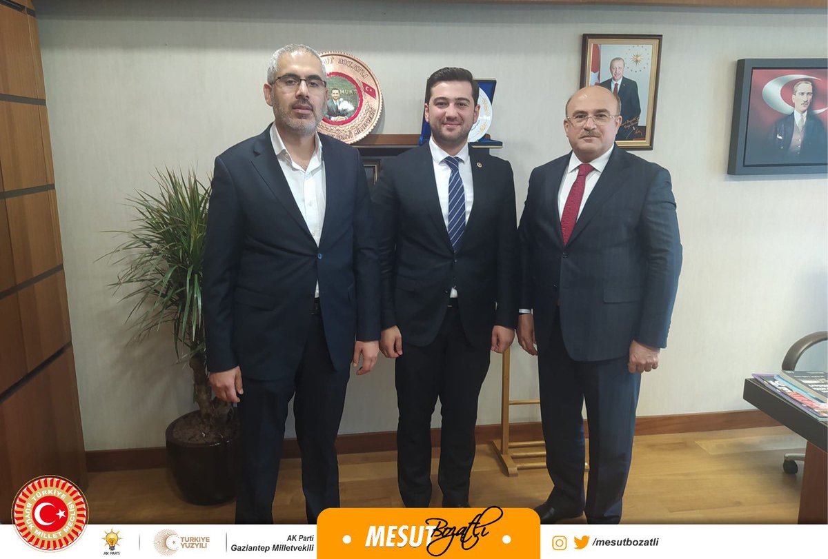 Gaziantep / Nizip İlçe Belediye  Başkanımız Sn. Mehmet SARI ve AK Parti Nizip ilçe başkanımız Sn. Fatih UZUNASLAN’ı Gazi Meclisimizde ağırladık. 

Nazik ziyaretleri için kendilerine çok teşekkür ediyorum.