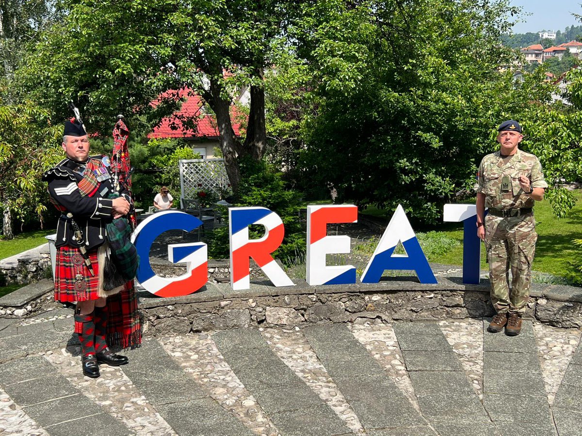 UKDefenceinBiH's tweet image. #KBP was a show of 🇬🇧style, unity, and pride, and a fantastic party. Thanks @JulianReillyUK’s team and the Defence Section for all your hard work, I’m honoured to be part of this crew.
#UKinBiH