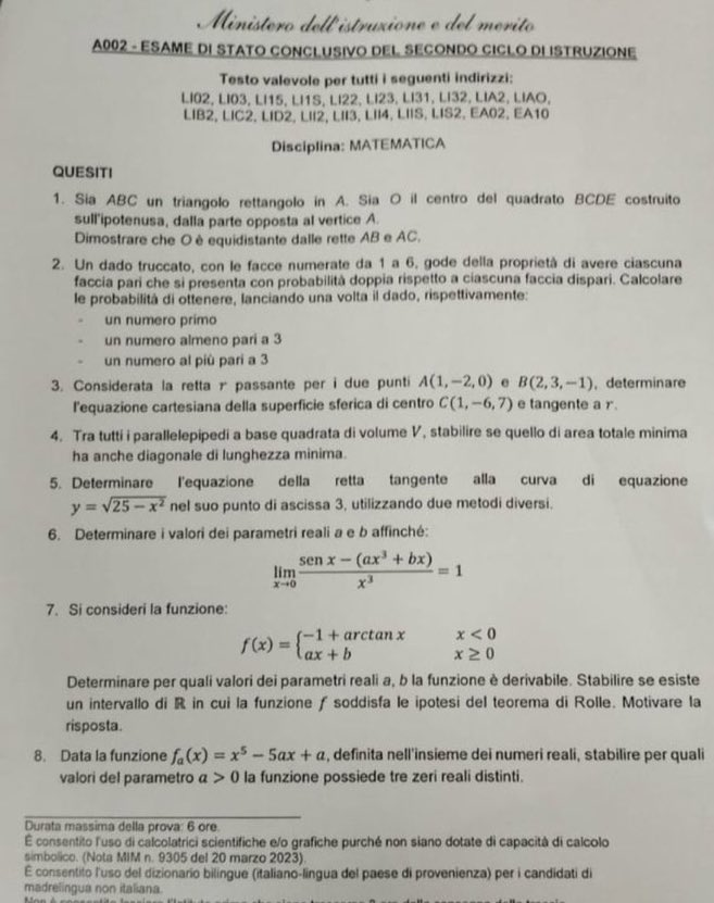 provo stima per chi ha scelto lo scientifico consapevole di dover fare una cosa del genere alla maturità perché io mi metterei a piangere per quattro ore filate consegnando il foglio bagnato