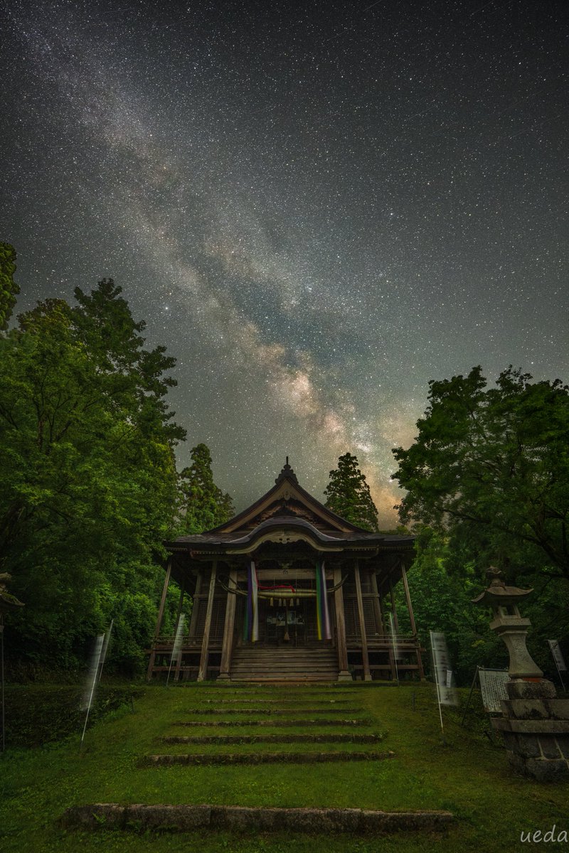新潟県の山奥の神社で撮影した天の川🌟📸