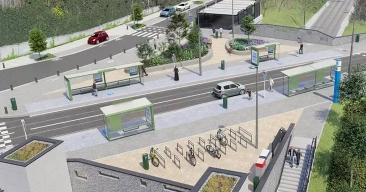 Un nouveau “super pont” à la gare de Saint-Job à #Uccle, début des travaux à la fin du mois d’août | <a href="/BelgaNewsAgency/">Belga News Agency</a> ➡️ buff.ly/3NoIcfC w/ <a href="/SNCB/">SNCB</a>