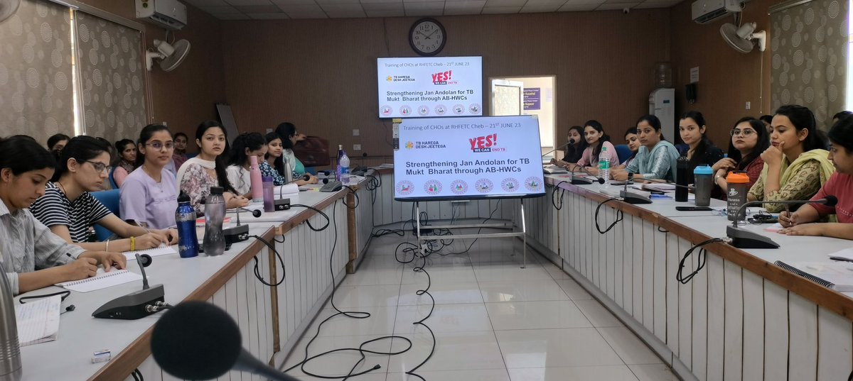 drrksood's tweet photo. 🌎Interaction w/ Community Health Officers at Kangra on TB
Useful interaction use of social media for strengthening Jan Andolan for #EndTB 

📢 More interaction &amp; communication 2 builds skills needed

@DcKangra @ashish_ngo
@RajeshSuryava17 @StopTB 
#TBMuktBharat 
@soodyamini8dec https://t.co/oXG9TJR0Oo