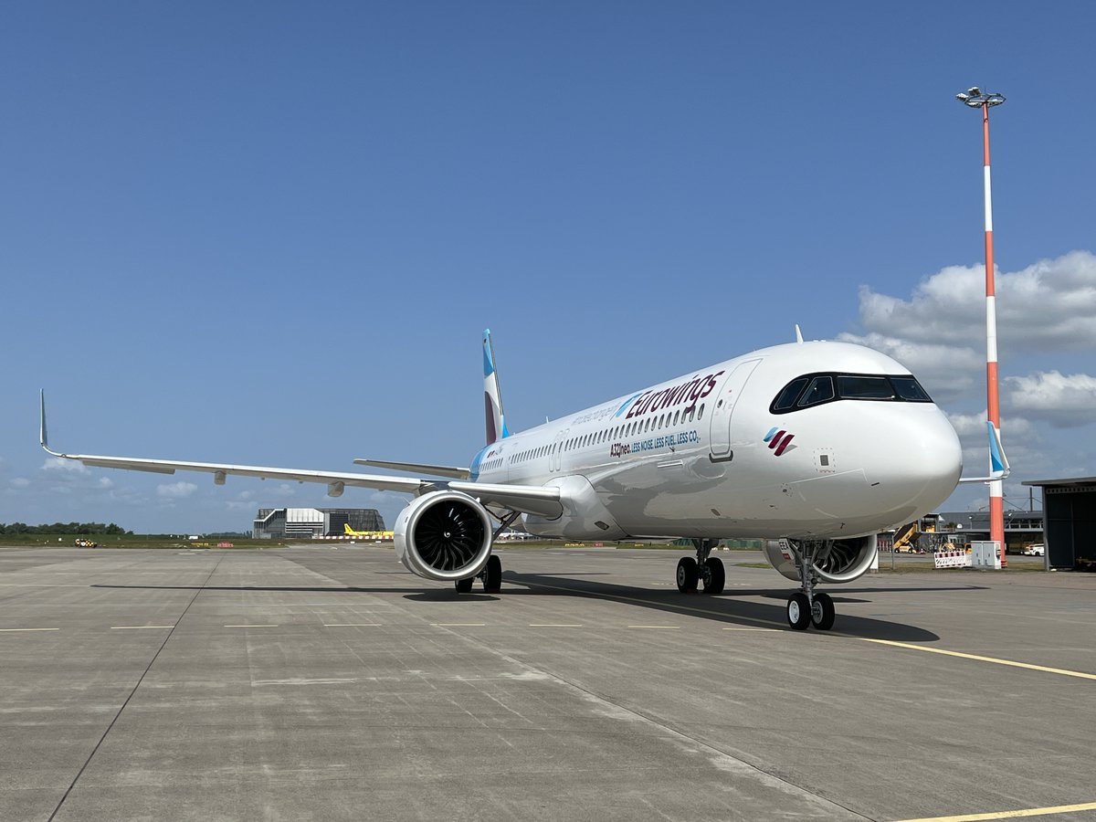This landing is just the start. 🛫
Our first brand new “Mallorca Airbus” A321neo arrived at <a href="/dusairport/">Düsseldorf Airport</a>. We are happy to offer more seats to Mallorca and other top destinations in a more sustainable way with less noise, less fuel, and less CO2 emissions. eurowin.gs/3CNO1yd