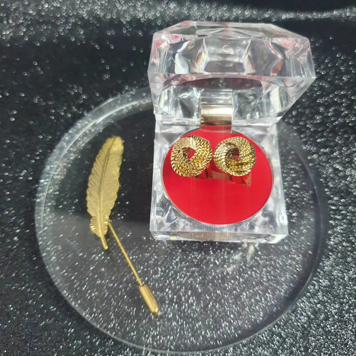beryaccesories's tweet photo. Get any of our cufflinks below for #3000 
Normal price: #4000
 This promo is valid from June 22nd - June 30th https://t.co/UKcqhDzjnL
