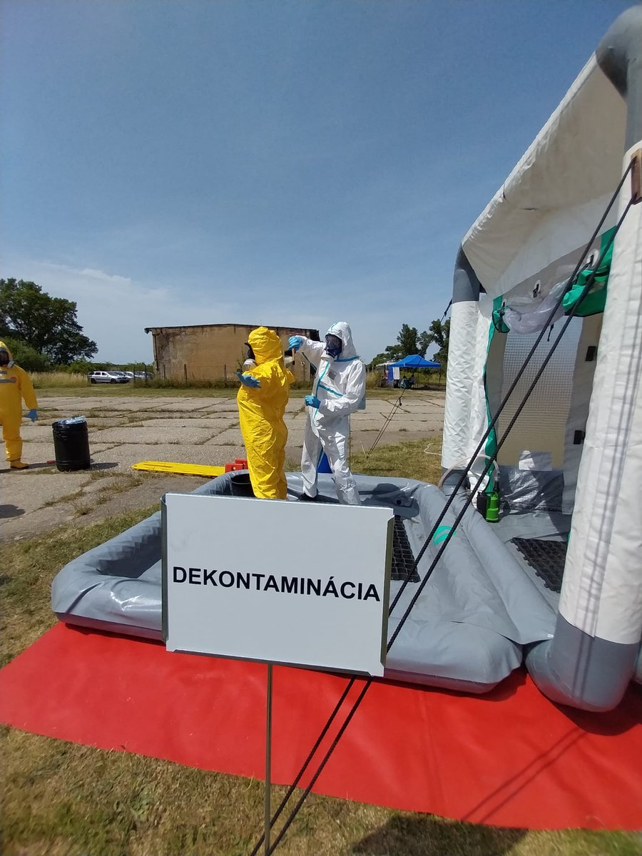 #C2 work in process and #Decontamination of #Enviro/#CBTN unit

#italy #slovakia #disaster #toxic #H2020 #HorizonEurope #emergencies #valkyriesh2020