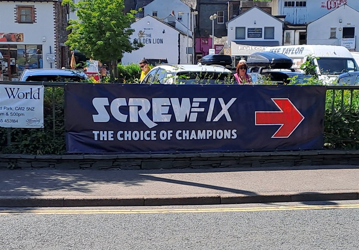 Screwfix ultras banner at Wickes (A)