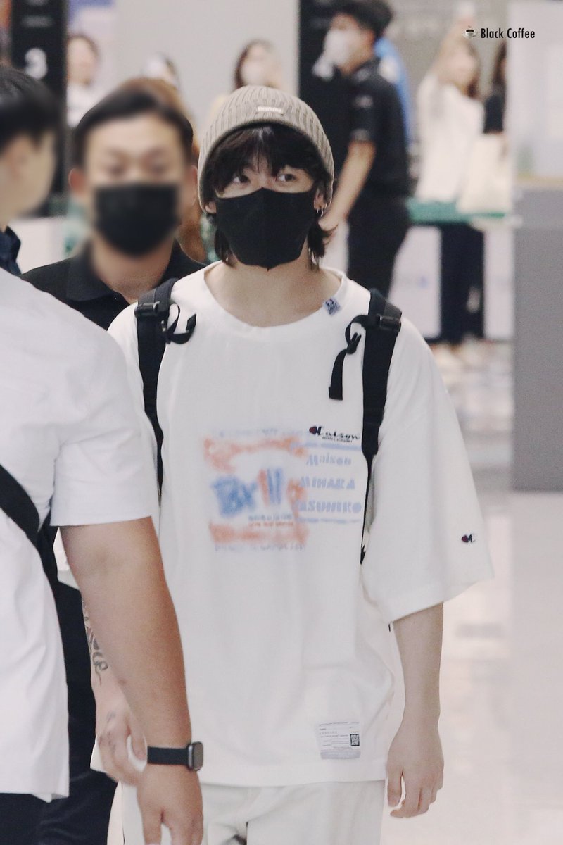 정국시🐰  JUNGKOOK TIME 🐕

I vote #JUNGKOOK for Most Handsome Man Alive #NETIZENSREPORT #MHMA2023 #MHMA2023JUNGKOOK  <a href="/thenreport/">The Netizens Choice Magazine</a>