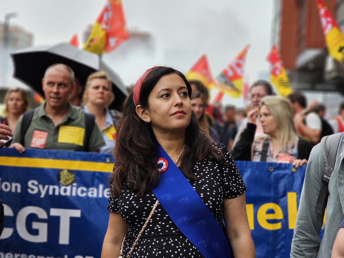 leilachaibi's tweet photo. Liquider Fret SNCF en pleine crise écologique, une aberration !

À Lille aux côtés des syndicats et elu•es @InsoumisHDF contre le démantèlement de #Fret_SNCF et la mise en concurrence des TER.

La bifurcation écologique ne se fera pas sans un service public ferroviaire fort ! https://t.co/jqrPs4jvU5