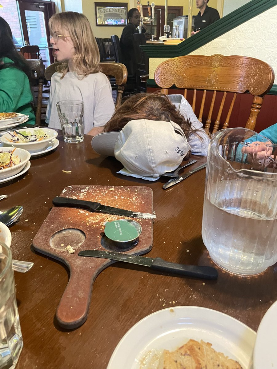 Mariah Bouchard tweet media