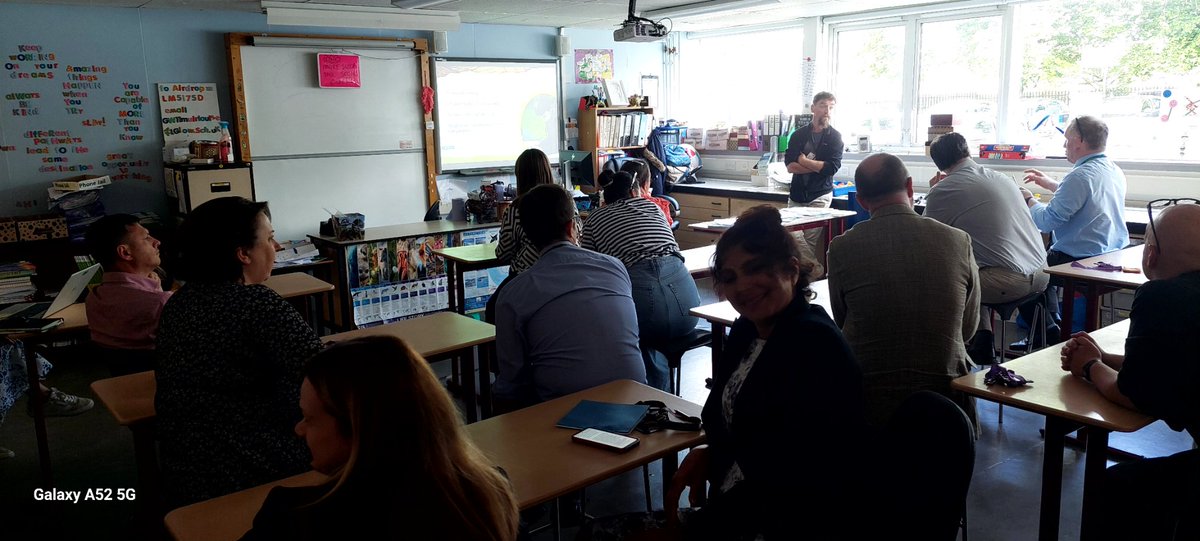 Amazing CPD today supporting Gardening and Biodiversity with Steven from @LtLScotland.  Lots of new ideas for #outdoorlearning.  We are all inspired and can't wait to get started.  @BannermanHigh