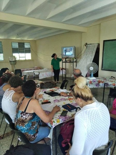 dmesantodomingo's tweet photo. Preparación de directivos municipales de la DME Santo Domingo Villa Clara en el trabajo de las Comisiones de Asignaturas para elevar los resultados del aprendizaje https://t.co/edHuD5eGHh