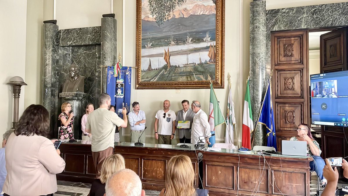 AnciLiguria's tweet photo. 🏆#NewEuropeanBauhaus in Liguria. Vincitore del Liguria #NEB Challenge 2023 della @ProvinciaSP è un progetto per la riqualificazione della ex Ceramica Ligure #Vaccari, che ha come capofila https://t.co/jZijFlI012. e partner il @comunesantoste1 e il #DISTAV @UniGenova https://t.co/cmA2SREj0t