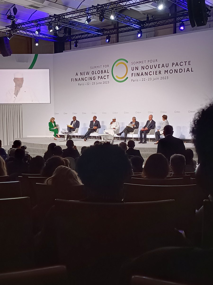 M. Mahamat Idriss DEBY ITNO, Président de la République du Tchad appelle à la 'suppression pure et simple' de la dette des pays africains, qui subissent injustement le fardeau du changement climatique provoqué par les pays riches #NewGlobalFinancialPact #NouveauPacteFinancier