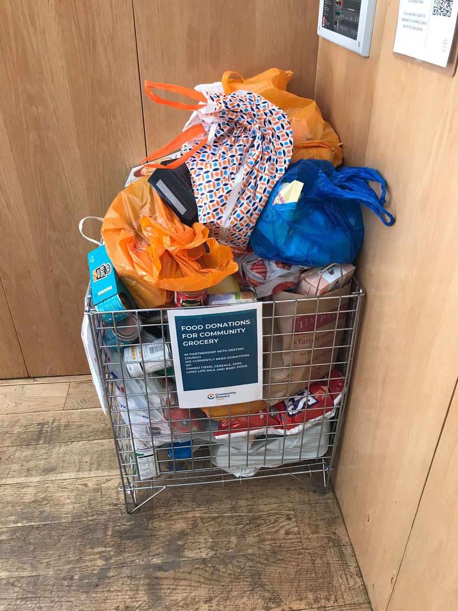 Shawlands Primary (@shawlands_pri) on Twitter photo Thank you for the generous contributions to P4’s food bank request as part of last weeks <a href="/GlobalGoalsUN/">Global Goals</a> show. Miss McDade, Mrs Ahmed and the children took them to be distributed this morning. Thank you for the generous contributions to P4’s food bank request as part of last weeks <a href="/GlobalGoalsUN/">Global Goals</a> show. Miss McDade, Mrs Ahmed and the children took them to be distributed this morning.