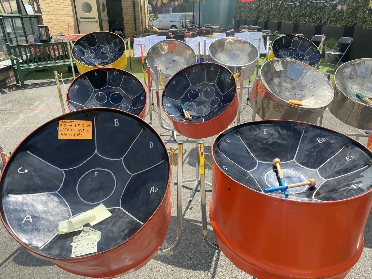 SGSportCoaching's tweet image. Great morning @CCBrixton with the steel pans out, celebrating windrush day! Great to see children singing and dancing in honor of the pioneers. Thank you for helping shape London! @WindrushLambeth #respec #Windrush75 #brixton #history