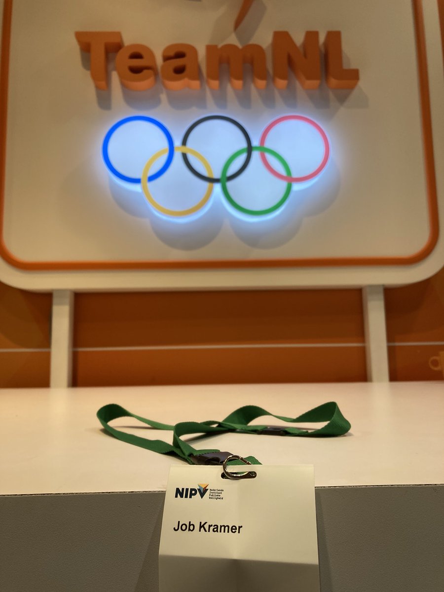 Waardevolle ochtend met collega’s over herziening onderwijs brandweer én crisisbeheersing. Belangrijk om klaar te zijn voor de toekomst: goed #onderwijs is de basis van onze vakbekwaamheid. 

#papendal