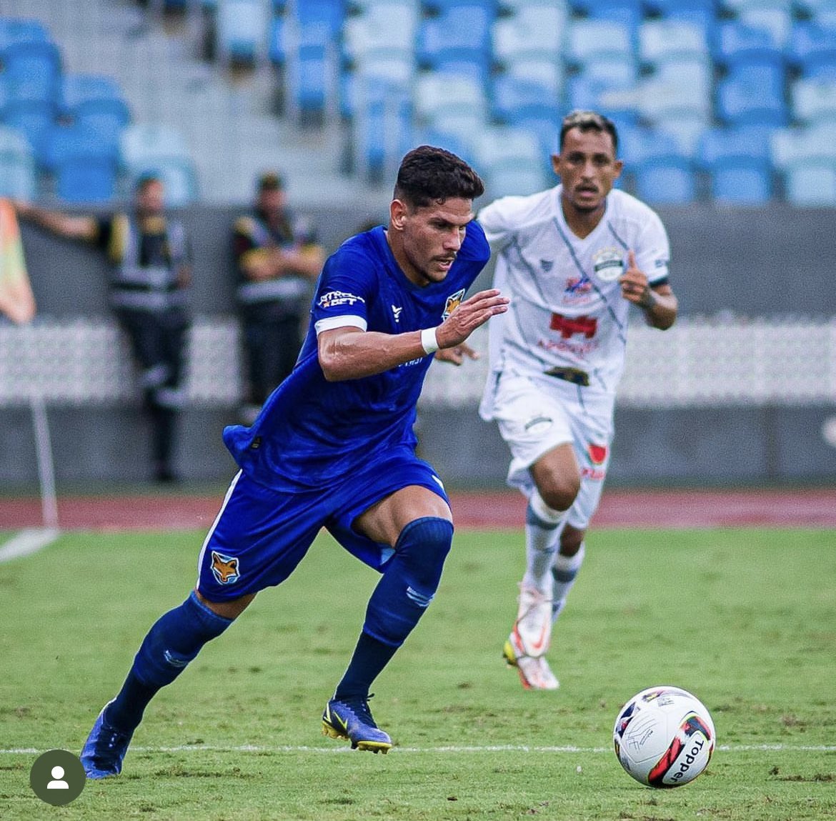 VictorPimenta14's tweet photo. 🔛INFO!! O Grêmio Anápolis acertou o empréstimo dos atacantes João Celeri e João Araújo para o Paços de Ferreira 🇵🇹. Ambos atuaram no Goianão de 2023. 

Celeri - 9J 6G
Araújo  - 11J 1G

Eles disputarão a 2ª Liga de Portugal. 🦊🔵⚪️ @maisgoias 

📸: Edivair &amp; Alan Deyvid https://t.co/Z1Q0SiQ5vP
