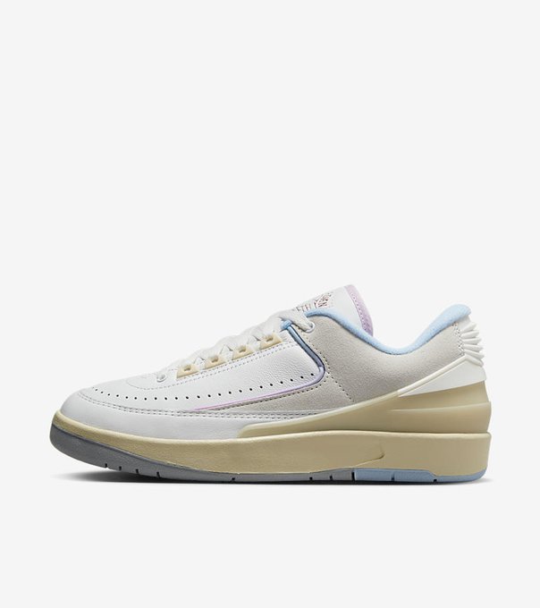 SOLELINKS's tweet image. Ad: Women&apos;s Air Jordan 2 Low &apos;Summit White and Ice Blue&apos; releases at 7am PT/10am ET =&amp;gt; bit.ly/3J3a0VG

Now available here
Revolve:bit.ly/3p3eaGp 
SSENSE:prf.hn/l/5NLozAB