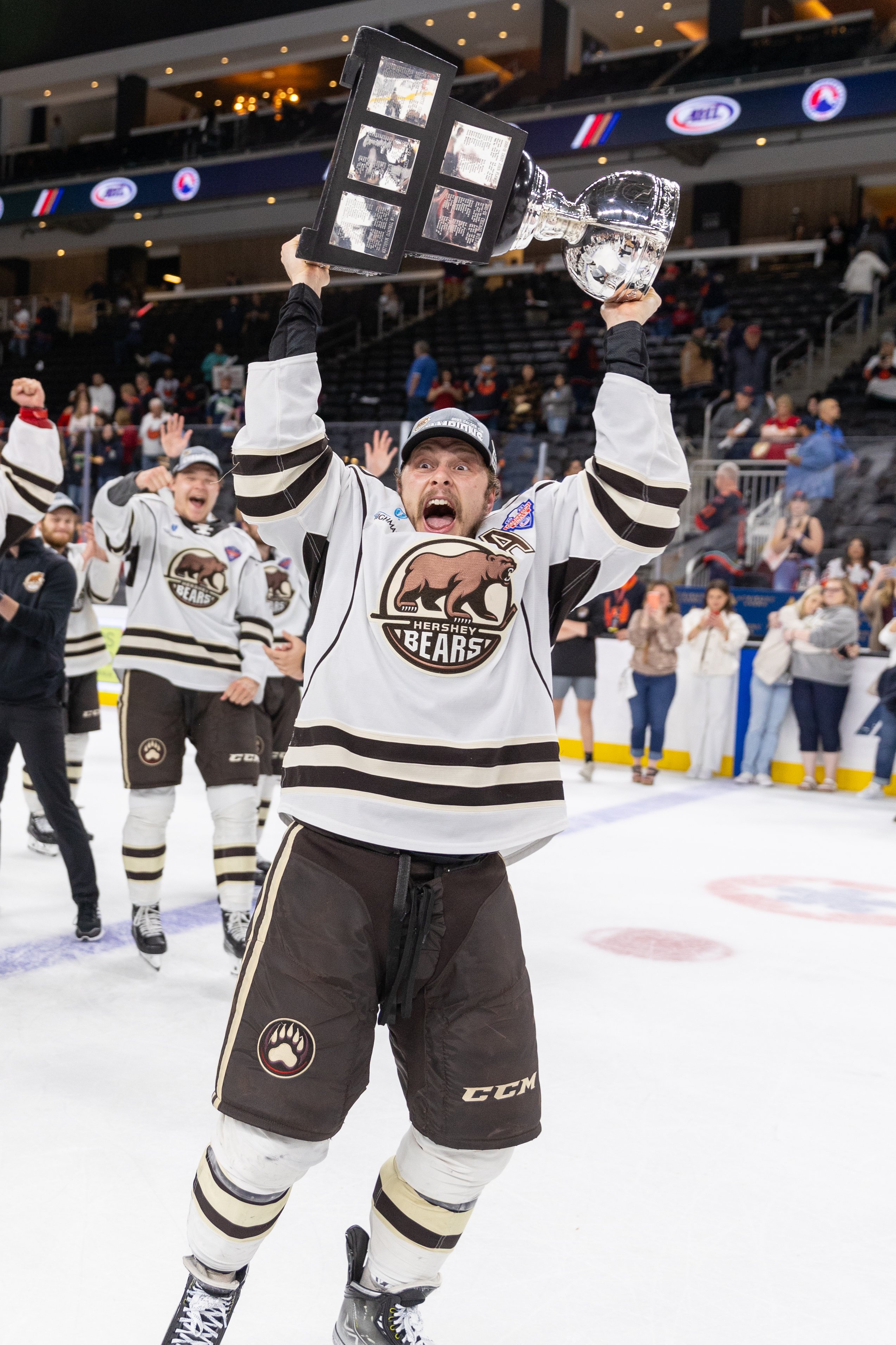 A California hockey team tried to taunt the Hershey Bears on social media —  but used the wrong chocolate, Community News