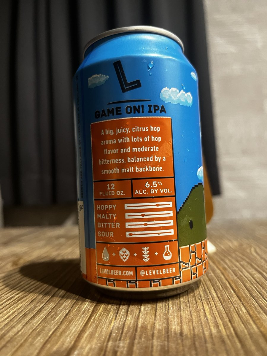 beer_telling's tweet photo. 次は標的を変えてソニックとか攻めて欲しいかな。しかし残念な話。
味わいは概ね缶に書かれた通りで、しっかりした味わいのシトラスホップフレイバーに松の後味。苦味も綺麗で、モルト感もちゃんと通ったバランスの良いスタンダードなWCIPA。しっかりと美味い!
#クラフトビール #LevelBeer https://t.co/CsSAjZyhA1
