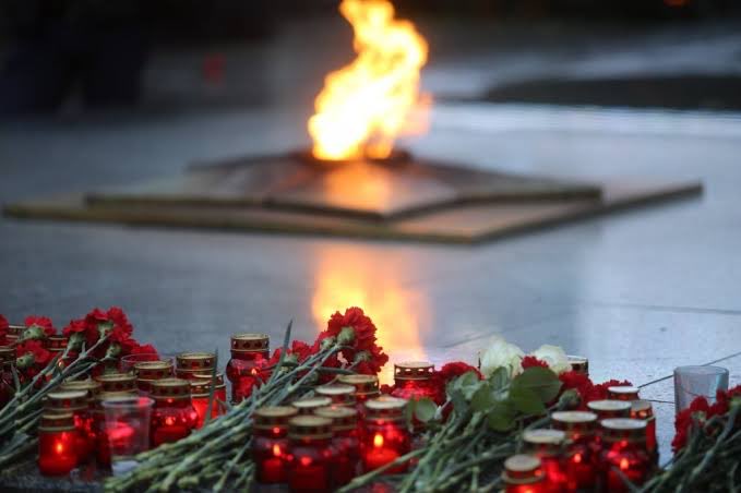 On #June22, Russia marks #Remembrance and #Sorrow Day. 

▪️ 82 years ago the #Nazi Germany invaded the #USSR, and the #GreatPatrioticWar began, bringing grief and despair to tens of millions of soviet families. 

🕯️ No one is forgotten, nothing is forgotten.