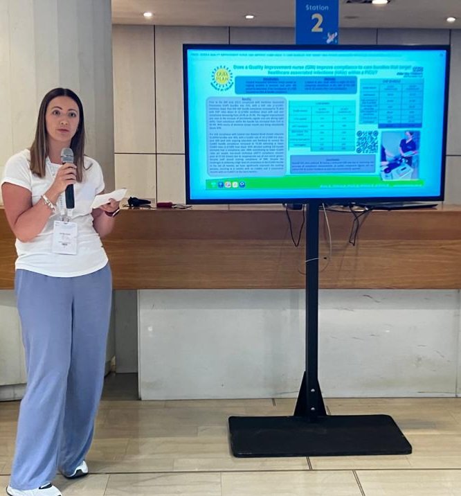 gerri_sefton's tweet photo. Our lovely Anna, Sophie, Katie and Lyvonne presenting their work at #ESPNIC2023   in Athens today. @PICU_AHCH @AlderHey @lyvonnetume https://t.co/YQYOn36yf8