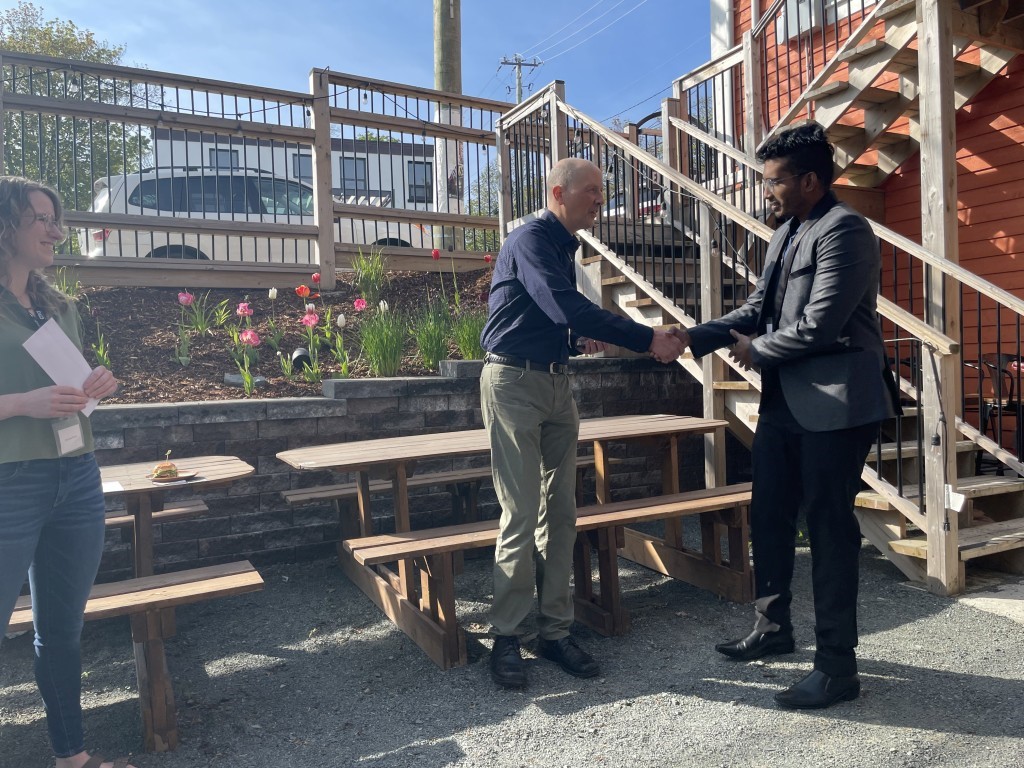 Congratulations to our CIG-NL scholarship winners!
 
MI: Undergraduate program - Kasun Liyana Arachchihe
MI: Graduate program - Remy Ouellet
CNA - Jonathan Collier
MUN - Alexander McDougall
 
Thanks to everyone who came out to celebrate with them and enjoy the deck at Brewdock!