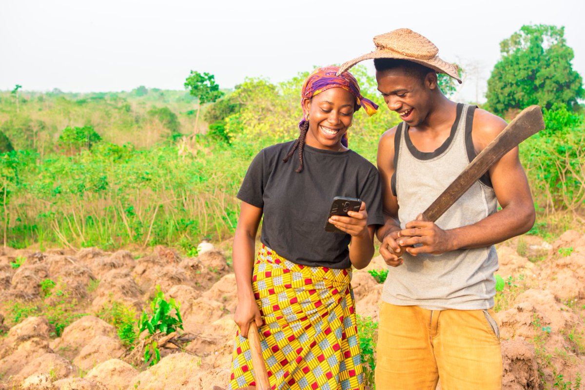 We hope you all managed to attend the launch of the CRAg WG whitepaper 📄 bit.ly/3NI6env

🌱 Emilio Hernandez made a great presentation on 
<a href="/CGAP/">CGAP</a>’s perspective;
🌾 <a href="/puneetc20/">Puneet</a> highlighted the extraordinarily ambitious #AgriStack and Digital Farmer Services (which have