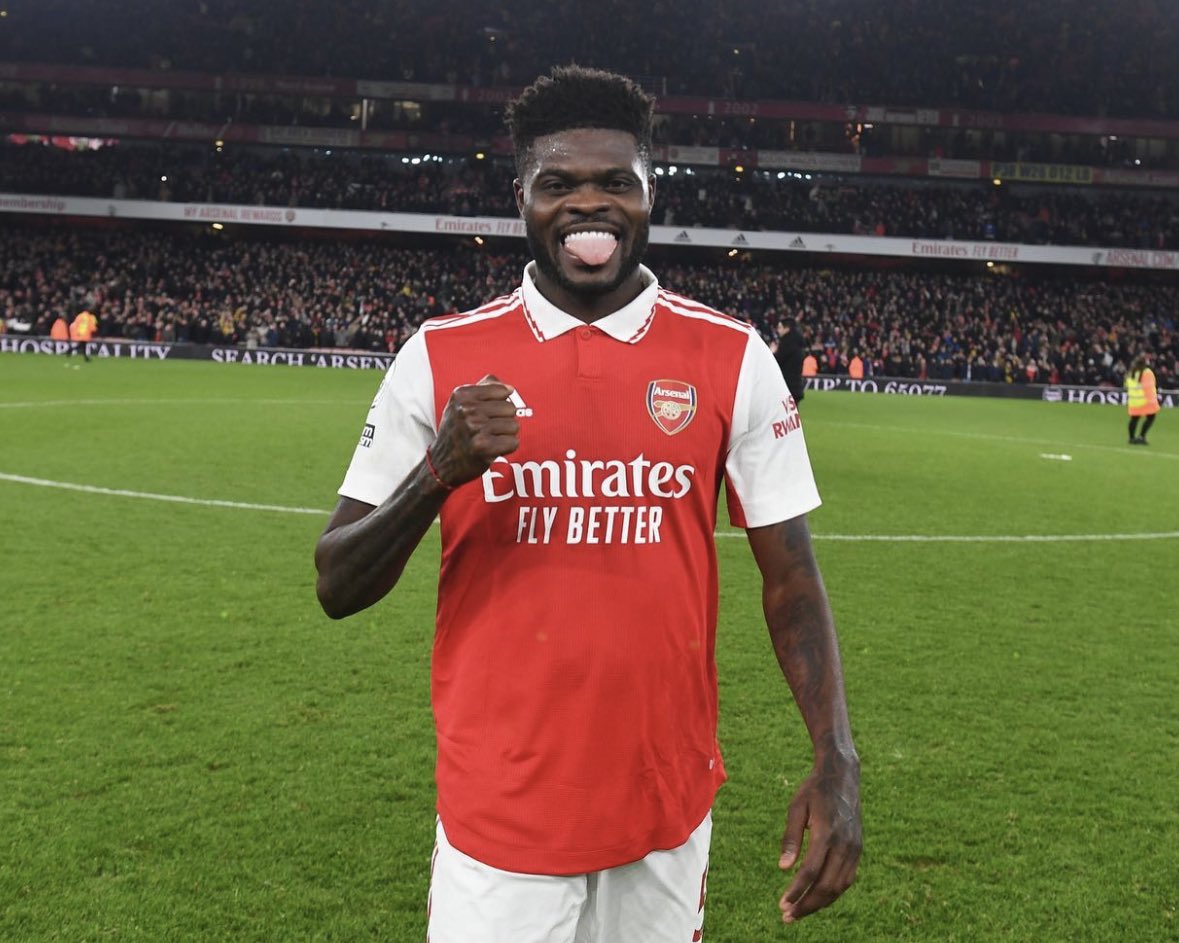 FabrizioRomano's tweet image. EXCL: Juventus have also asked info for Thomas Partey after Saudi clubs also approaching the midfielder. 🚨⚪️🔴 #AFC

Saudi clubs are prepared to bid €40m in three installments but nothing agreed yet on player side. 🇸🇦

Juventus are informed, waiting for Rabiot’s future too.
