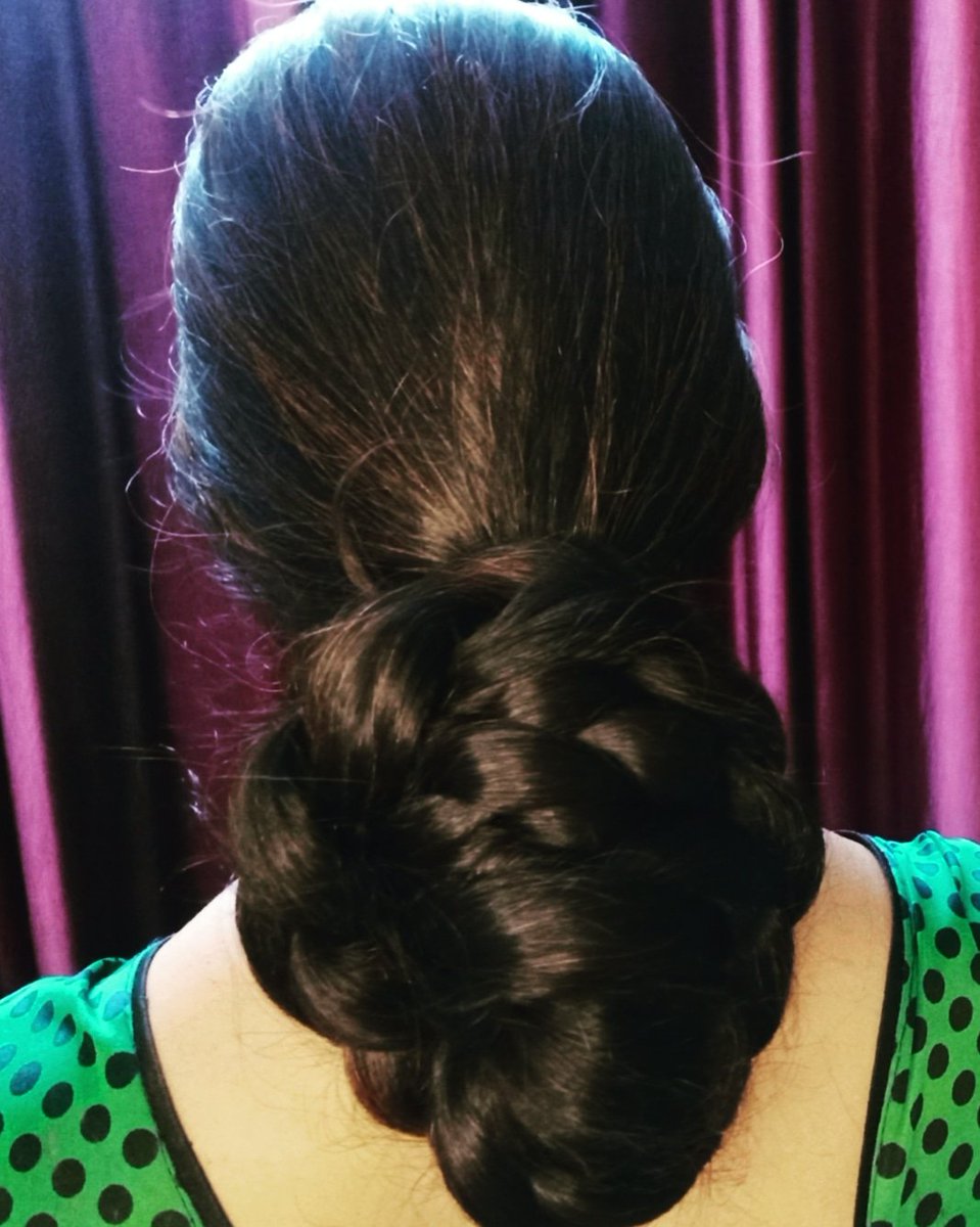 My Bun My Crown 👑

#smitasrivastava #hair2023 #longhair2023 #smitalongesthair #bigbun #supebbun #longhairbeauty #beautifullonghair #naturallonghair