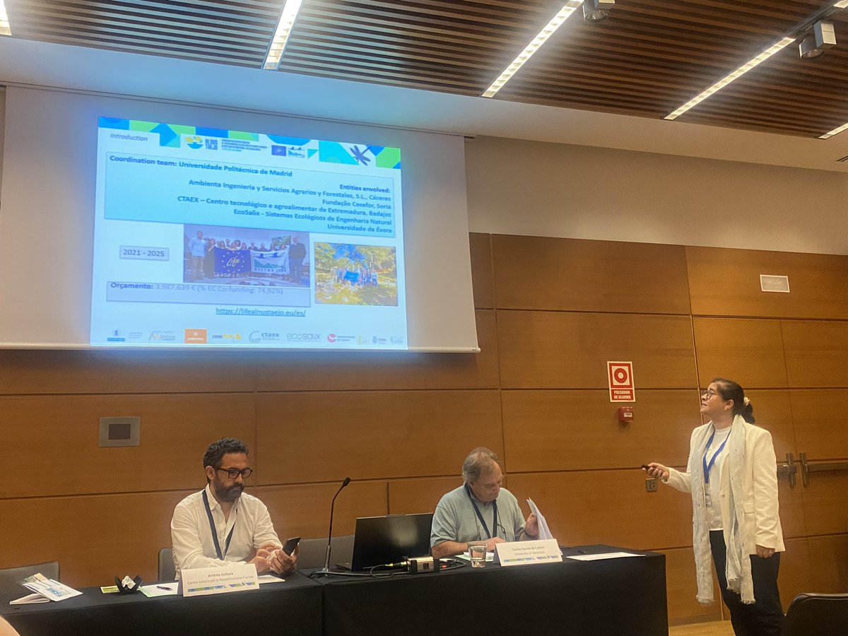 LifeAlnusTaejo's tweet photo. Seguimos dando a conocer el proyecto en #restaurarios2023 en la sesión #riverrestorationexperiences
@Cirefluvial
@MontesUPM @ambientaing @CTAEX_CIT @FCesefor #ECOSALIX #UniversidadeEvora
@LIFEprogramme #Nature #Biodiversity @cinea_eu @EU_Commission https://t.co/2UYmkB2iko