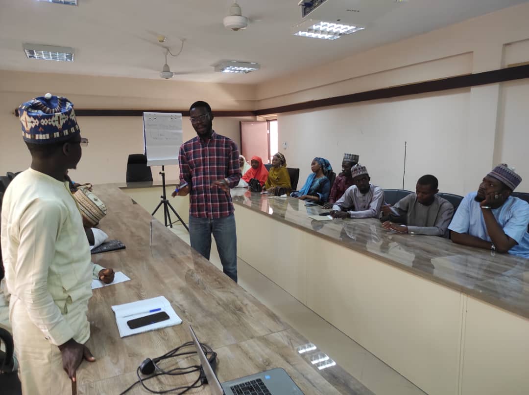 sahelconsulting's tweet photo. #throwbackthursday
We led the Training of Trainers (TOT) workshops for Hygienic Milking Practises (HMP) at the L & Z site in Dutse, Jigawa state, and the Saj site in Zaria, Kaduna state.
#sahelproject #sahelimpactstories #milk #training #dairy https://t.co/qbC4vVY5CI