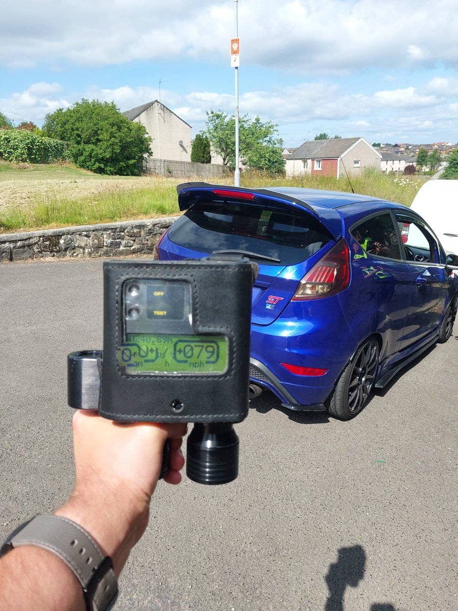 #ForthValleyRP this driver was stopped for driving at 79mph in a 30mph speed limit whilst overtaking on Main Road, Maddison. The driver also had no insurance.

The driver was charged with dangerous driving and without insurance. A report will be submitted to the PF.

#DriveSafe