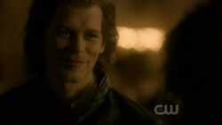 ofthemoonlight_'s tweet image. 