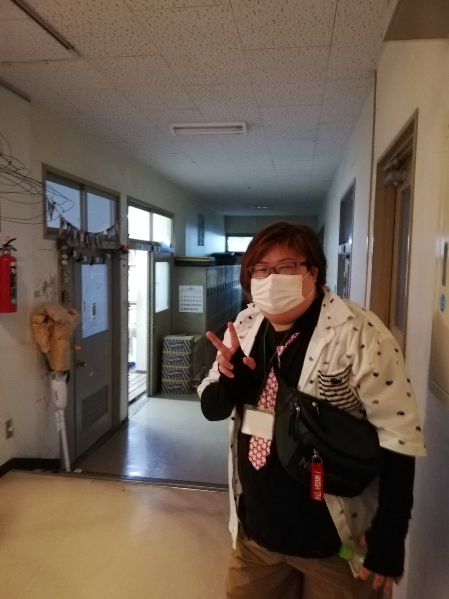 今日は高校の先輩と母校に遊びに行きました。
生徒がすれ違うと挨拶してくれる文化が根強く残ってるの、最高にエモでした。 https://t.co/xBj3EDSnxr