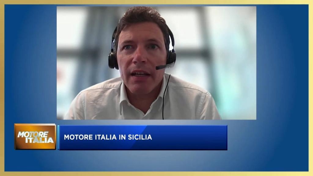 MilanoFinanza's tweet photo. .@elianorusso (ceo #3Sun, @enelgreenpower): «Abbiamo investito 700 milioni di euro, raggiungeremo l'obiettivo dei 3 #GigaWatt di produzione annua divenendo la più grande fabbrica di moduli #fotovoltaici in #Europa». Qui il live: https://t.co/iM7IY9ozId #motoreitaliasicilia2023 https://t.co/4UH0M3jqhf