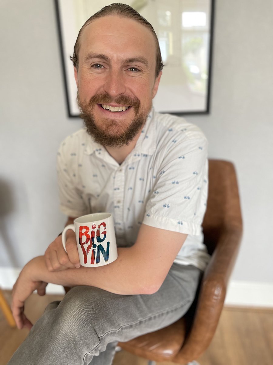 I’m so proud of this guy, who’s always my best yin, and who’s bringing the most big hearted &amp; joyful theatre show home to Glasgow in the King’s tonight. Dear Billy is a love letter to Billy Connolly. It’s been a smash and it’s playing until Sat. Get a ticket if you can 🎟️ 🏃‍♀️