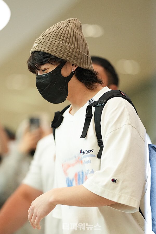 Jungkook Naver Articles | 20230622 ✈️ (1)
① naver.me/53BbGRvc
② naver.me/xNlHjwtH
③ naver.me/FnieWrXM
④ naver.me/FgvjnQQV
⑤ naver.me/5VA94GrH
⑥ naver.me/xEq3v6Tb
⑦ naver.me/5i0vslwp
⑧ naver.me/59NDOcoD