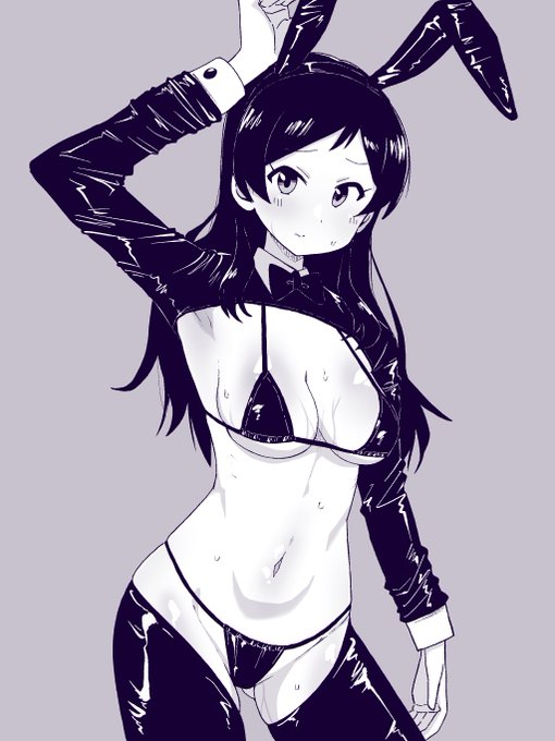 頼み込めば着てくれる逆バニー志保。 